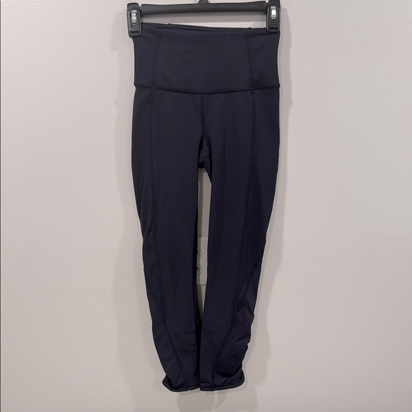 Lululemon Athletica Navy Leggings - Picture 1 of 11